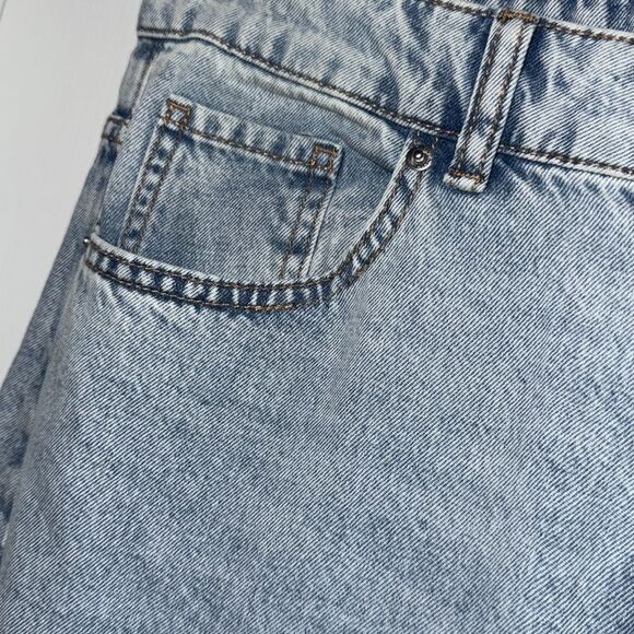 H&M Divided Women's light wash denim wide leg Jeans US 10 LIKE NEW - Picture 7 of 12